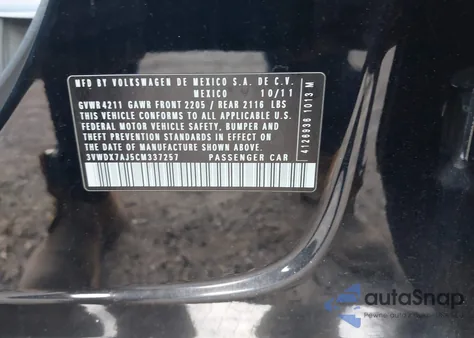 2012 Volkswagen Jetta 2.5L Se z USA, uszkodzony, nr VIN 3VWDX7AJ5CM337257